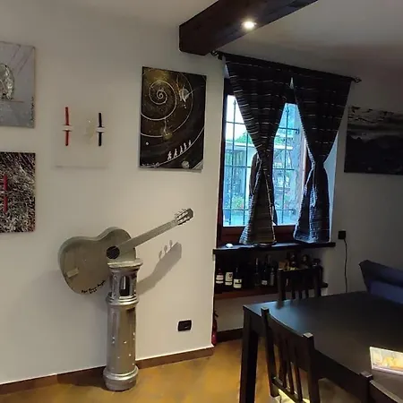 아파트 Casa Zan Arte & Outdoor Verso La Valle D'aosta